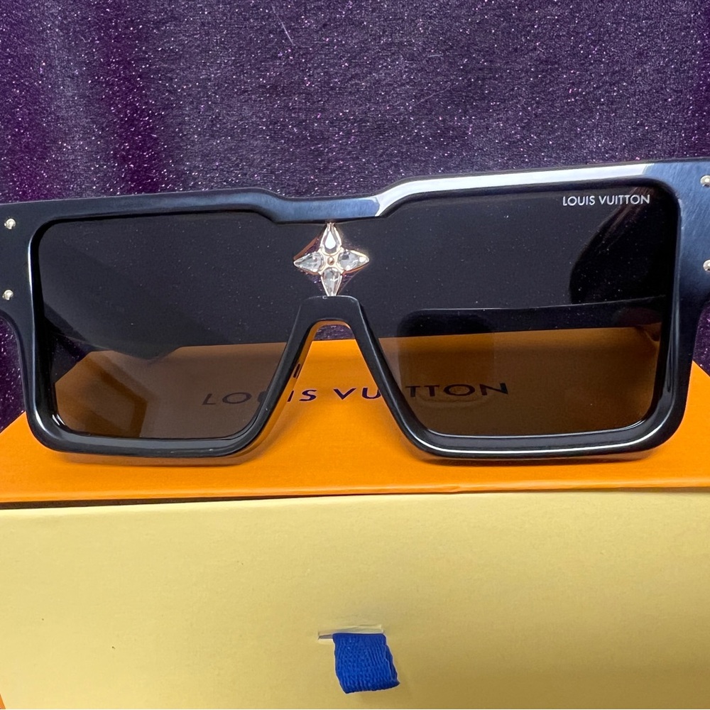 Louis Vuitton Black Sunglasses